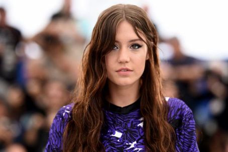 Adele Exarchopoulos- 'Sibyl' Photocall - The 72nd Annual Cannes Film