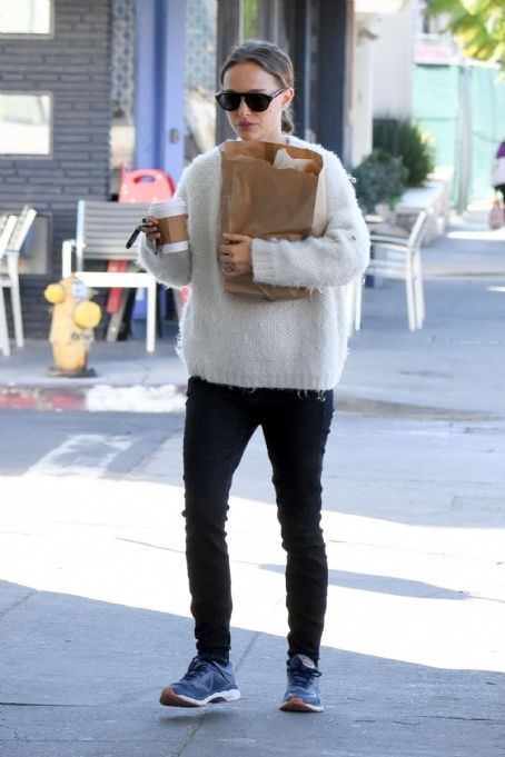 Natalie Portman – Shoping in Los Feliz
