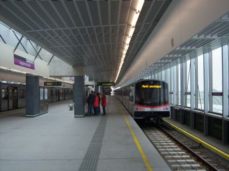 Aspernstraße (Vienna U-Bahn)