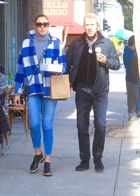 Gal Gadot and Yaron Versano - Dating, Gossip, News, Photos