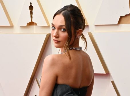 Maddie Ziegler – 2022 Academy Awards at the Dolby Theatre in Los Angeles