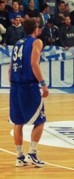 Cade Davis