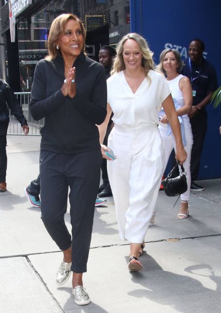 Amber Laign – And Robin Roberts spotted together at ‘Good Morning America’ in New York