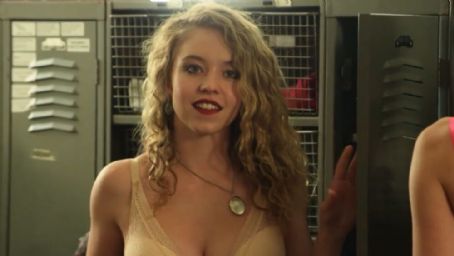 Everything Sucks! - Sydney Sweeney