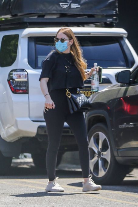 Emma Stone – Out for a gym in Los Angeles