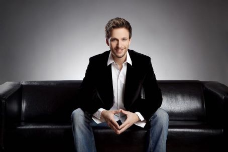 Peter Valance