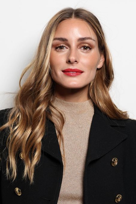 Olivia Palermo – Giambattista Valli Womenswear show as part of Paris Fashion Week