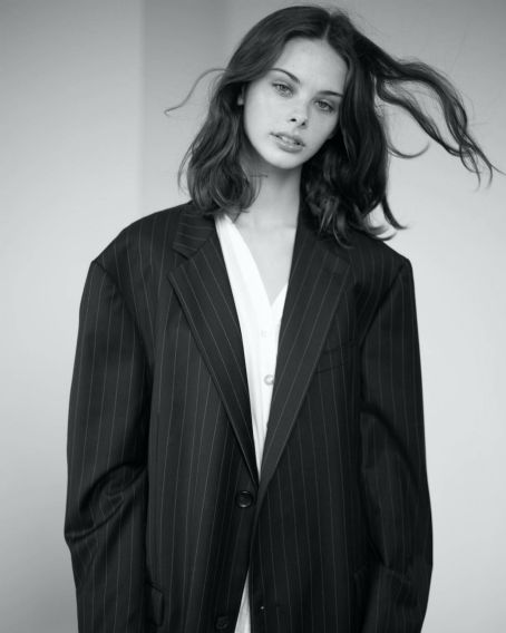 Meika Woollard – Vanity Teen (March 2021) | Meika Woollard Picture