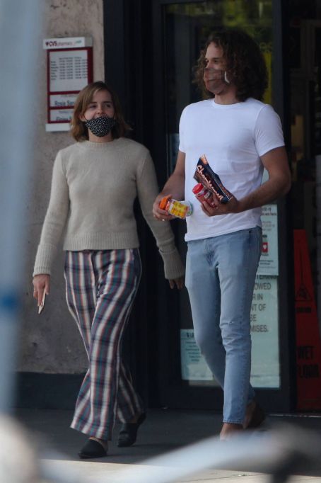 Emma Watson – Dons pyjama-style with boyfriend Leo Robinton stop by a