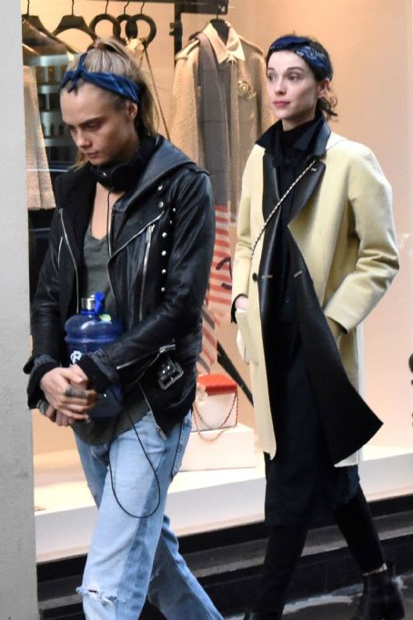 St. Vincent and Cara Delevingne - Dating, Gossip, News, Photos