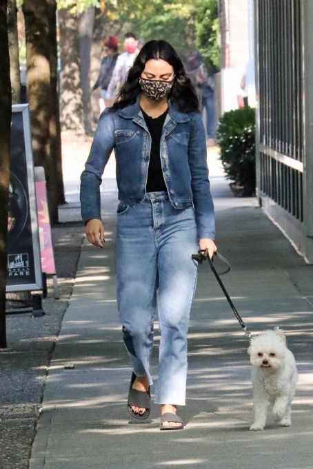 Camila Mendes – Out with her dog Truffle for a walk in Vancouver ...