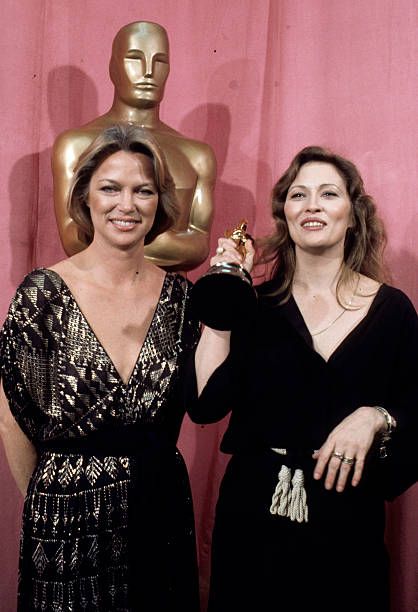 louise fletcher oscar dress