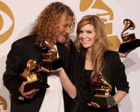 Who is Alison Krauss dating? Alison Krauss boyfriend, husband