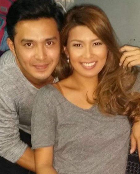 Alex Castro and Sunshine Garcia - Hookup