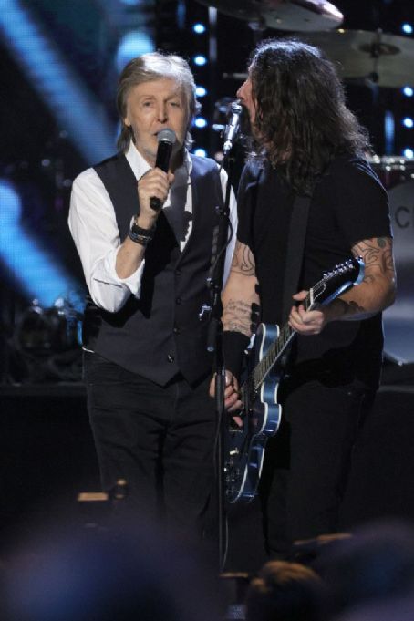 Dave Grohl performs onstage during the 36th Annual Rock & Roll Hall Of Fame Induction Ceremony at Rocket Mortgage Fieldhouse on October 30, 2021 in Cleveland, Ohio
