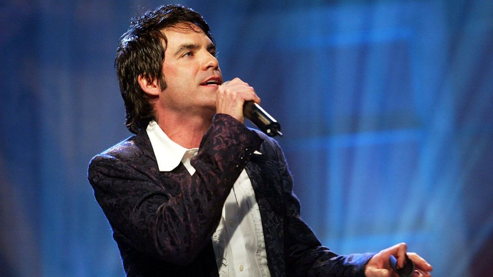 pat monahan esposa