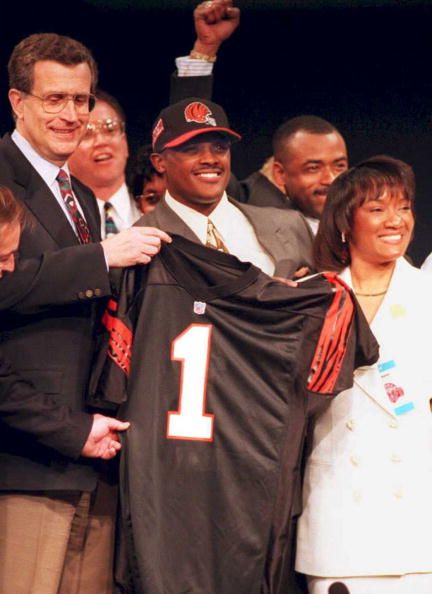 Who is Ki-Jana Carter dating? Ki-Jana Carter girlfriend, wife