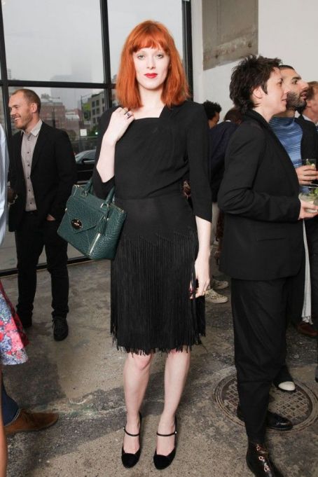 Karen Elson: Met Gala 2023 - FamousFix