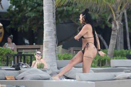 Liz Cambage In a bikini on a her vacation in Tulum FamousFix