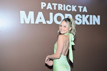 Kelli Berglund – Patrick Ta Beauty’s Major Skin Launch in West Hollywood