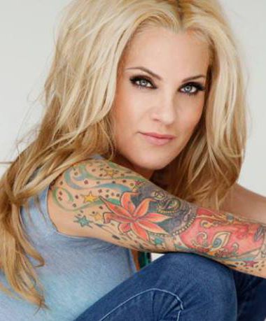 Athena Kottak
