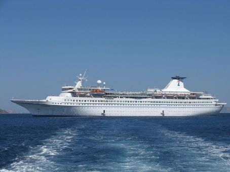 MV Ocean Star Pacific