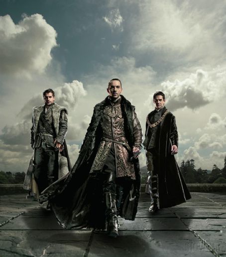 Henry Cavill-The Tudors-Season 3-Promotional Shoots