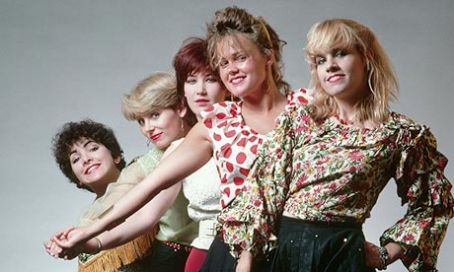 Who is The Go-Go's dating? The Go-Go's boyfriend, husband