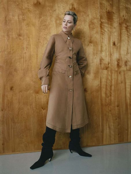 Elizabeth Banks – The Edit by Net-A-Porter Magazine (November 2019