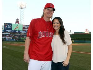 Jered Weaver and Kristin Travis