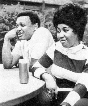 Aretha Franklin And Ted White Dating Gossip News Photos