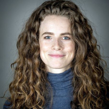 Who Is Clare Mcconnell Dating Clare Mcconnell Boyfriend Husband She rose to national fame in 2007 on foxtel's channel v as cherry for the tv series blog party and was a dancer and member of the parramatta eels cheer squad. who is clare mcconnell dating clare