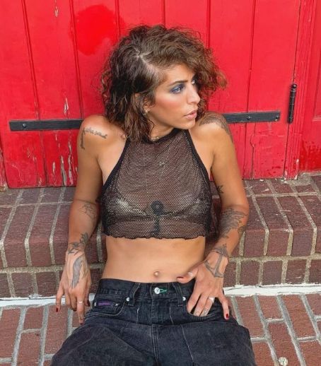 Ranin Karim Jewelry Designer Photos News And Videos Trivia And Quotes Famousfix Ranin Karim Jewelry Designer Photos News And Videos Trivia And Quotes Famousfix