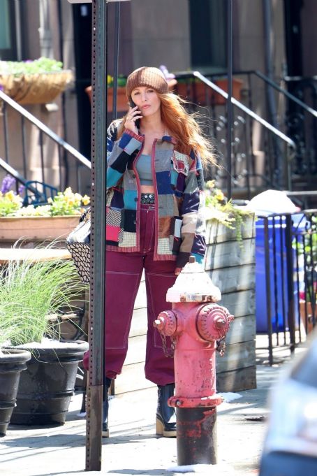 Blake Lively – On the set for ‘It Ends With Us’