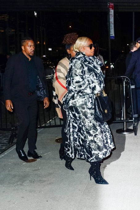 Who is Mary J. Blige dating? Mary J. Blige boyfriend, husband