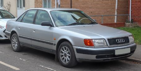 Audi 100