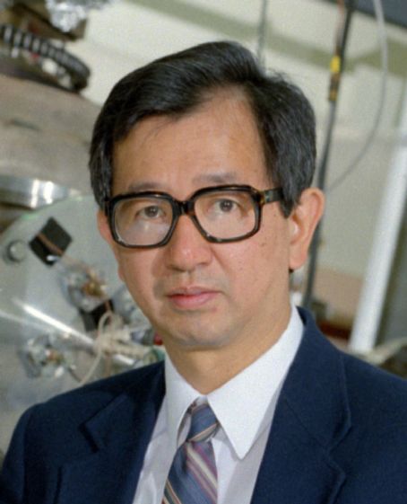 Yuan T. Lee