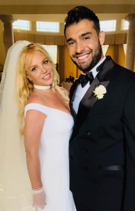 Inside Britney Spears and Sam Asghari’s Wedding at Home in Los Angeles