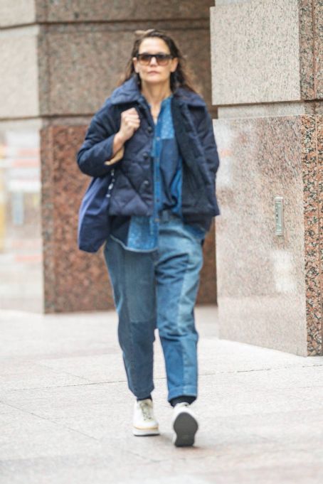 Katie Holmes walks around #NYC in an A.P.C denim top