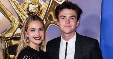 Bailee Madison and Blake Richardson