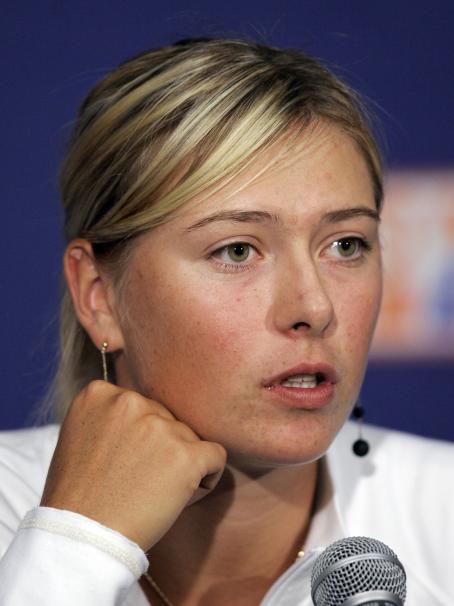 Maria Sharapova After Pulling Out Of The Tournament 2007-08-11 | Maria ...