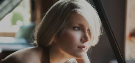 Gabriela Martinez (Pianist)