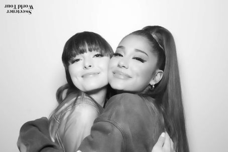 Ariana Grande – Sweetener World Tour Meet and Greet in London