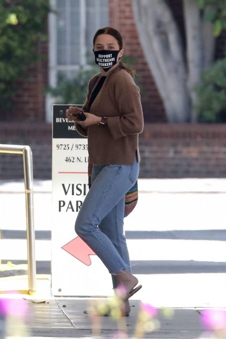 Sophia Bush at a medical building in Beverly Hills