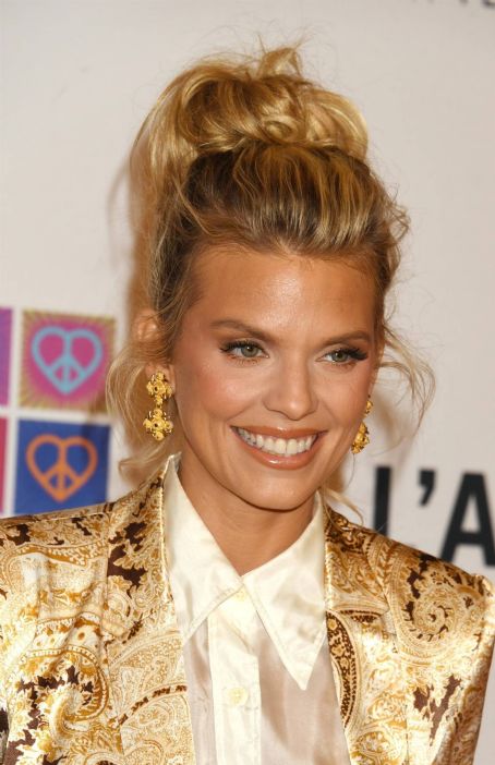 Annalynne Mccord – 2024 Race To Erase Ms Gala At Fairmont Century Plaza ...