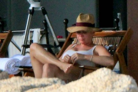 Katy Perry – With Orlando Bloom spotted in Los Cabos