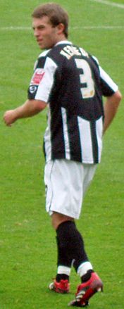 Tom Kennedy (footballer)