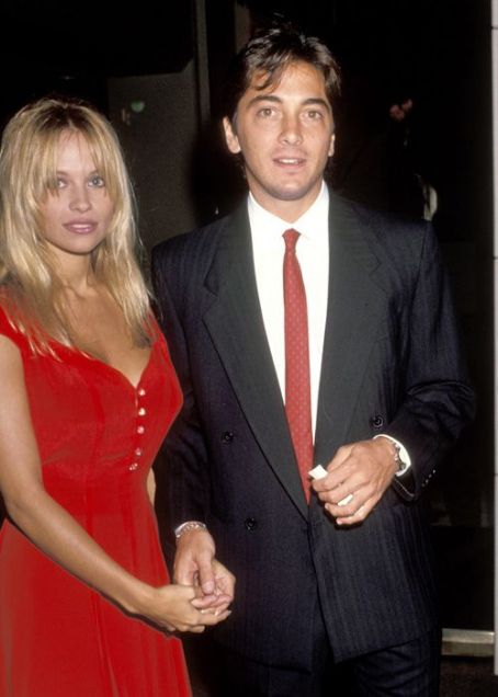 Pamela Anderson and Scott Baio - Dating, Gossip, News, Photos