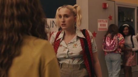 Who is Harley Quinn Smith dating? Harley Quinn Smith boyfriend, husband