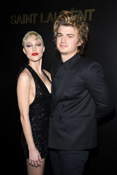 Maika Monroe – Saint Laurent Show at Paris Fashion Week 2020 Picture